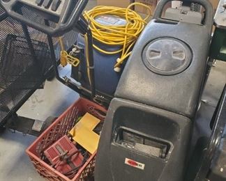 COMMERCIAL FLOOR/CARPET CLEANING MACHINES!