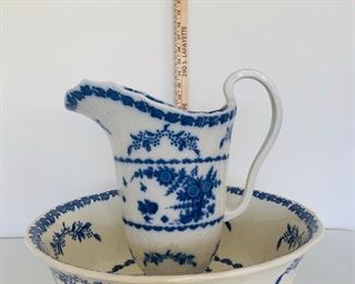 Ceramic Pitcher & Basin
