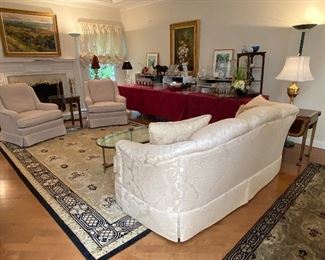 9X12 RUG AND FINE UPHOLSTERED SEATING