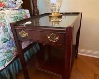 NIGHT STAND TABLE