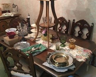 Berkey & Gay Jacobean table & chairs