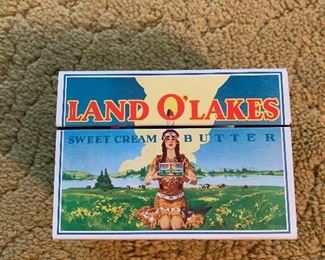 Land O’ Lakes tin