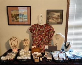 Very nice selection of costume jewelry including vintage short sleeved top with matching handbag.  In "wear right now" condition.