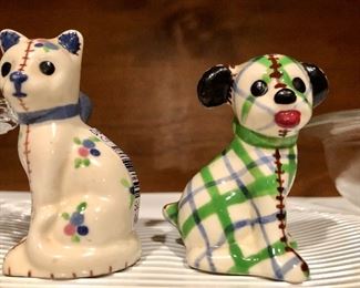 Dog and Cat Salt and Pepper