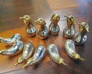 Silver plate place card holder and knife rest.