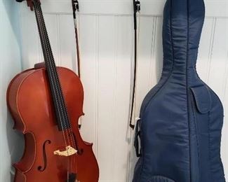 Cello: Scherl & Roth 530, 2 Bows Std. Glasser and R.A> Meinel, 2 star