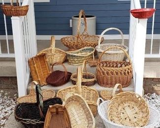 Assortment baskets