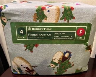 New holiday flannel (full) sheet set