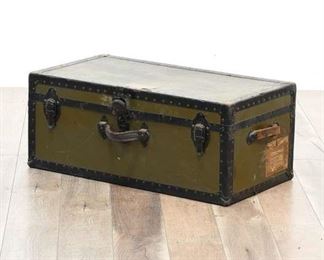 Antique Green & Black Steamer Trunk W Tray
