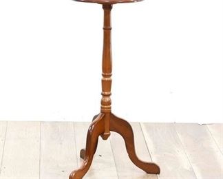 Bombay Company Turned Post Plant Stand