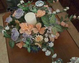 331. floral arrangement $5