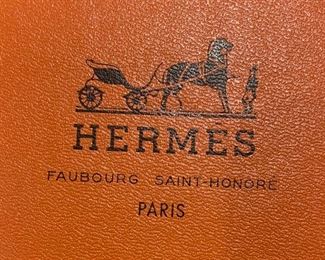 Hermès Chiens d'arret Labrador Plate Platter Large 2x19x13.25 in HxWxD
