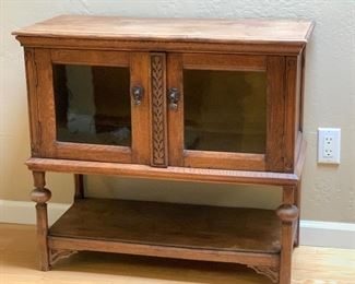 Antique Rustic Glass Front Console Cabinet	29.5x32x15in	HxWxD
