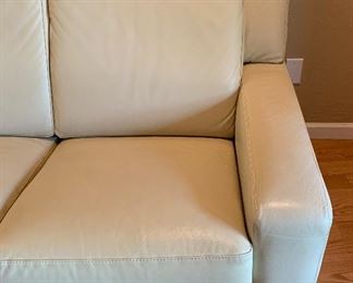 Contemporary Leather Sofa Couch Roche Bobois 31x85x38in HxWxD
