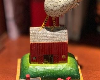 Tom Kelly Folk Art 3 piece Chicken on Barn 9x6x4in HxWxD