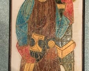 Hand Painted Clay Medieval Falconry	12x4.4x.5	HxWxD
