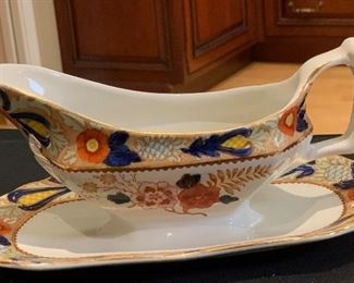 Woods Ware Wincanton Gravy Boat 4x5x8.5in HxWxD