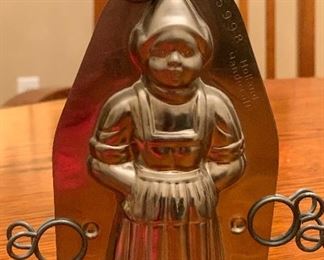2pc Holland Handicrafts Chocolate Mold Boy & Girl 7in H