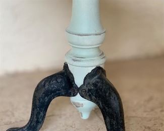 Outdoor Iron Leg Pedestal Stand Table 17 x 15 x 10