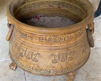 Metal Outdoor Pot 10in H x 12in Diameter