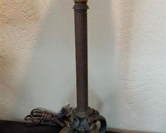 2pc Metal Table Lamps PAIR 31in H x12in diameter