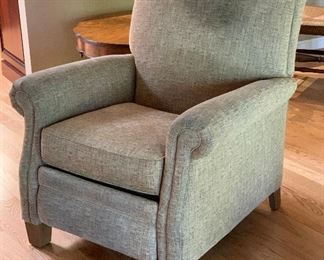 AS-IS Recliner Chair 40hx36w