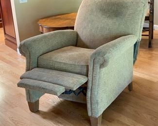 AS-IS Recliner Chair 40hx36w