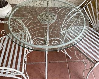 vintage wrought iron table & chairs bistro set garden furniture Table: 30 in diameter 28.5 tall chairs 24x24x39 in.