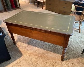 Oak & Leather top spindle leg executive desk 56in. X 30in x 29in