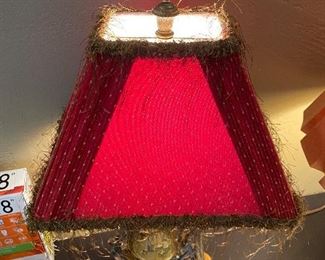 Ornate bronze Parrot lamp 26in x 15in