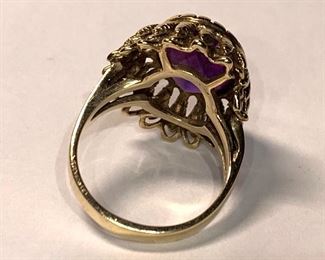 Yellow Gold and Amethyst cocktail Ring size 8 10k