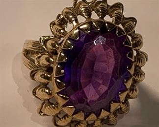 Yellow Gold and Amethyst cocktail Ring size 8 10k