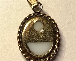 Small Cameo pendant yellow gold 14k