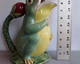 MAJOLICA FIGURAL TOAD FROG ON LILY PAD SERVING PITCHER
$60