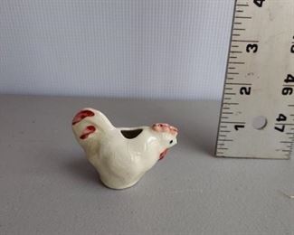 Mini chicken pitcher
$3