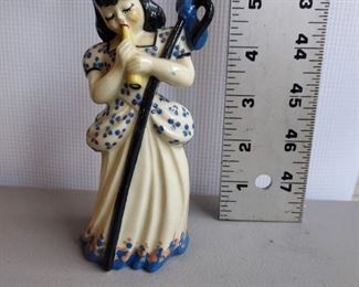 Vintage Little Bo Peep figurine Ceramic Arts Studio
$8