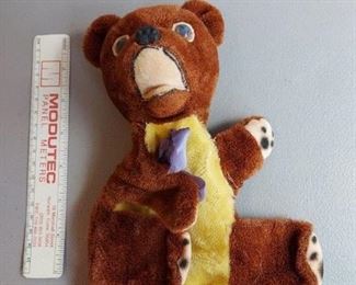 Gung creations bear puppet
$8