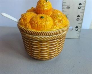 Vintage Basket Weave Ceramic Orange Marmalade Pot / Bowl
$6