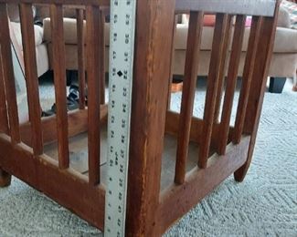 Antique primitive play pen $125