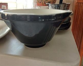 Mixing bowl $10