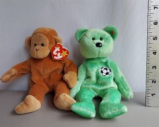 Beanie babies
$5