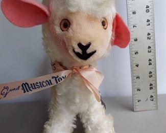 Gund Vintage Wind Up Musical Stuffed Animal 
Music works!
$22