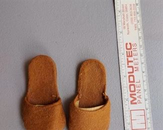 Small felt slippers
$4