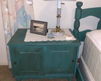Bed Side Table Cabinet