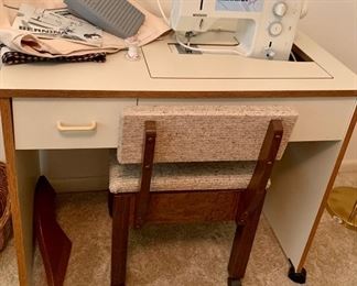 Bernina 1000 Sewing Machine in Cabinet and Chair