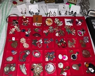 Vintage Costume Jewelry 