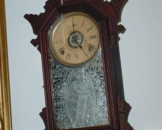 Vintage mantle clock