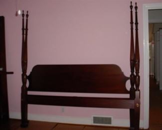 Mahogany 4 poster king bed