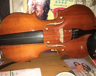 Believe It of Not! Homemade Violin!!