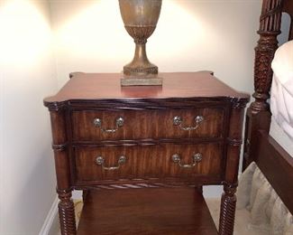 Ethan Allen Melville Night Table